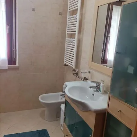 Apartment Fronte Mare Con Giardino *